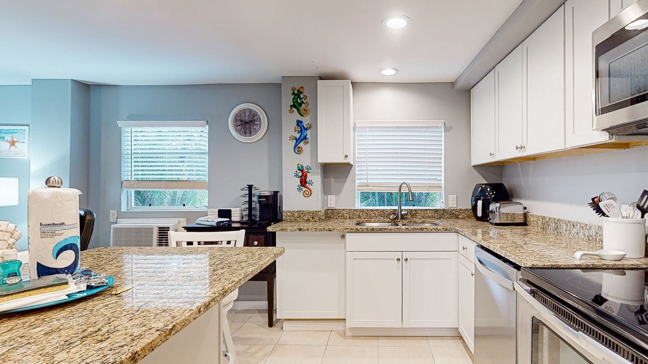 Photo of Kitchen in Mid Island