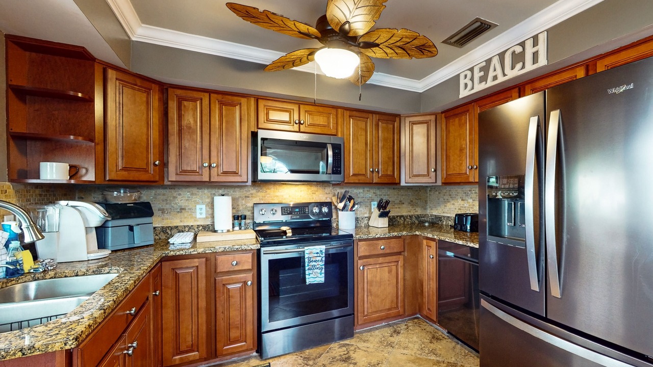 Photo of Kitchen in Mid Island