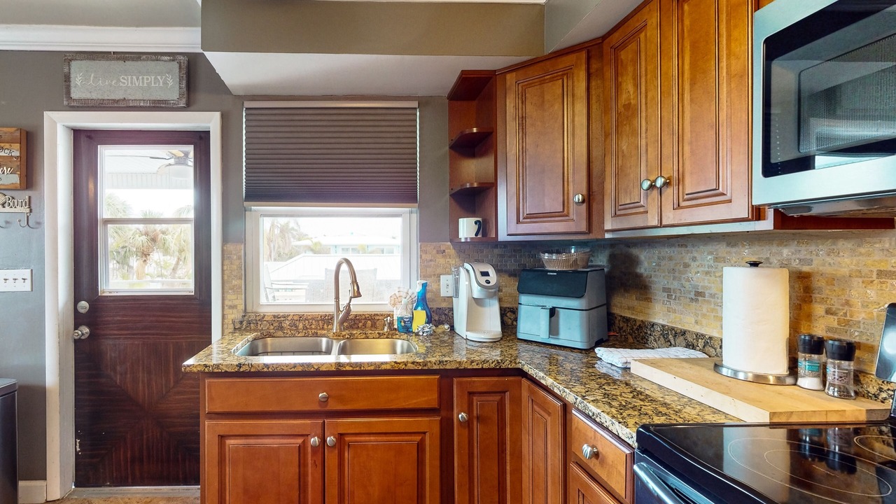 Photo of Kitchen in Mid Island