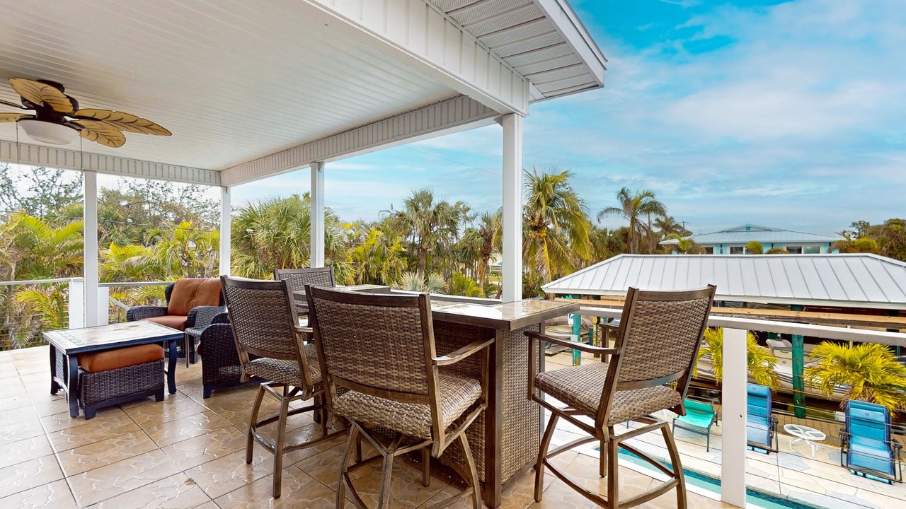 Photo of Outdoor in Mid Island