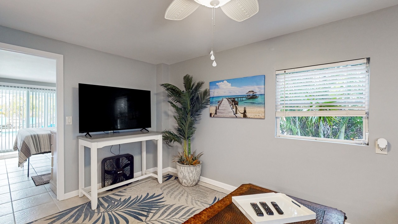 Photo of Bedroom in Mid Island