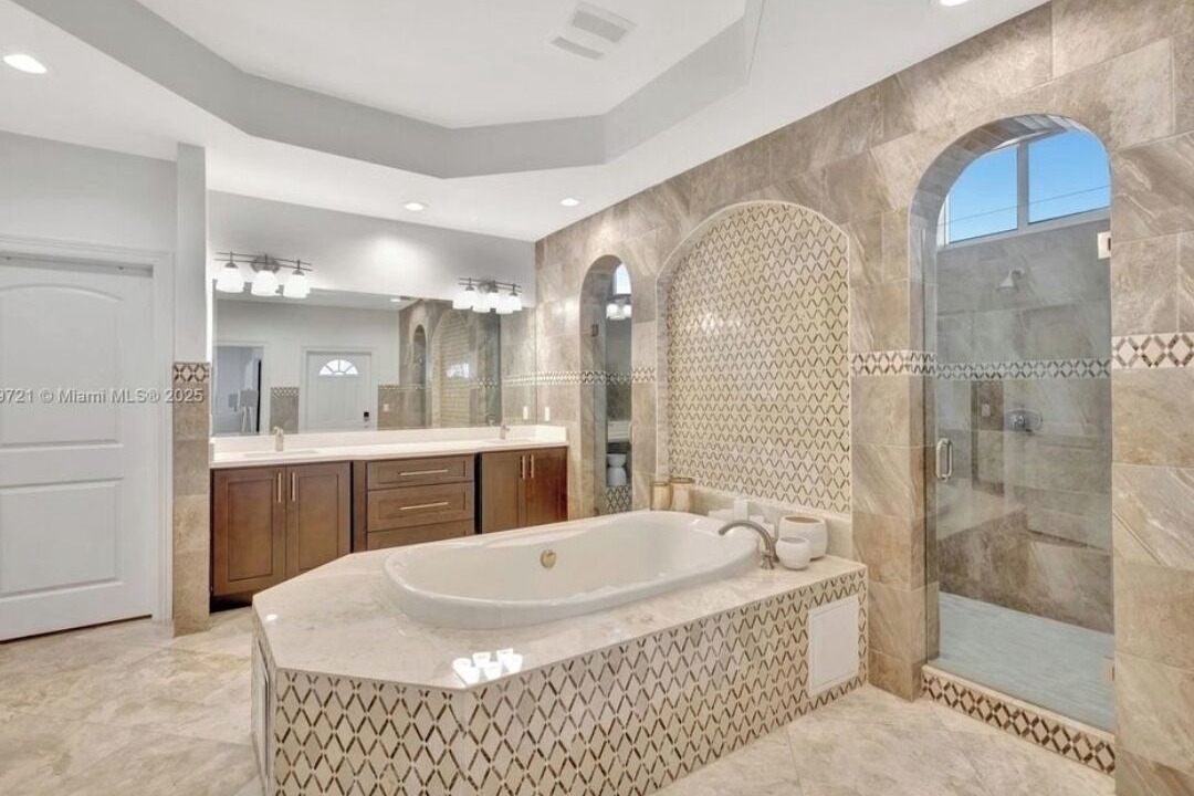 Photo of Bathroom in Southwest Ranches