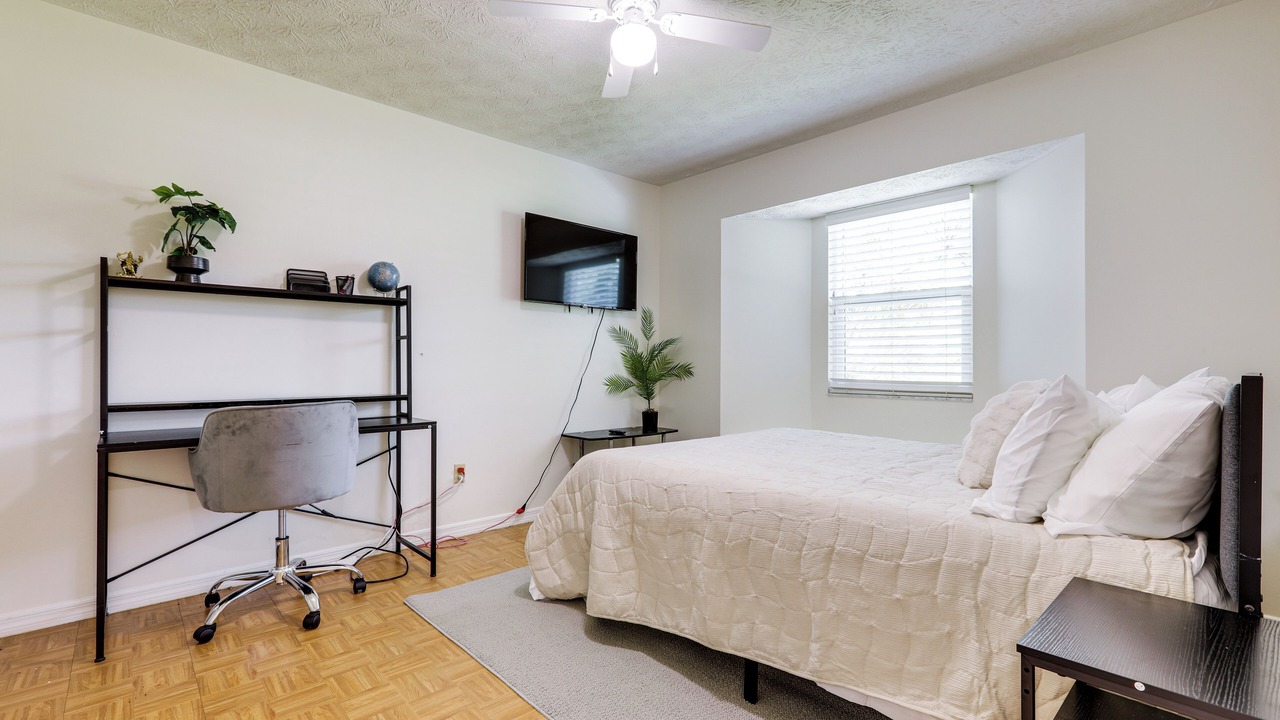 Photo of Bedroom in Port Saint Lucie