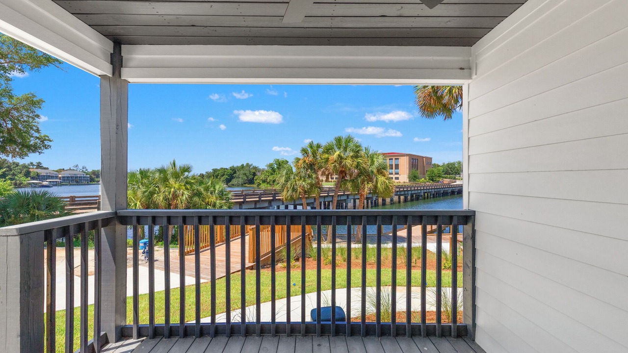 Photo of Patio Balcony in Bunkers Cove