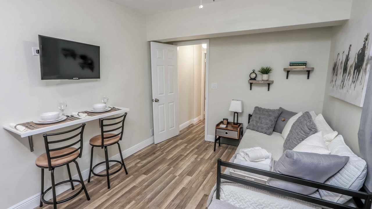 Photo of Livingroom in Coral Terrace