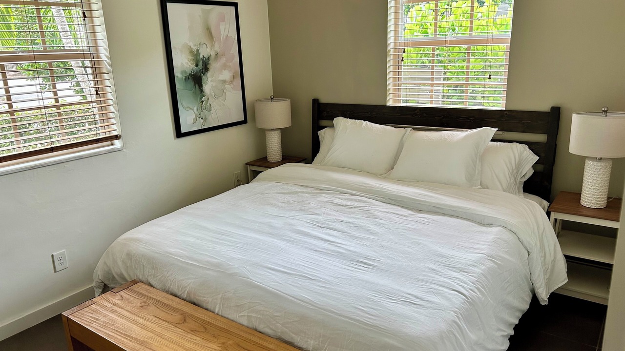 Photo of Bedroom in Midtown