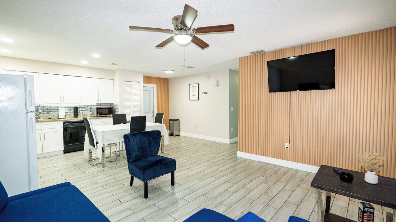 Photo of Livingroom in Old Seminole Heights