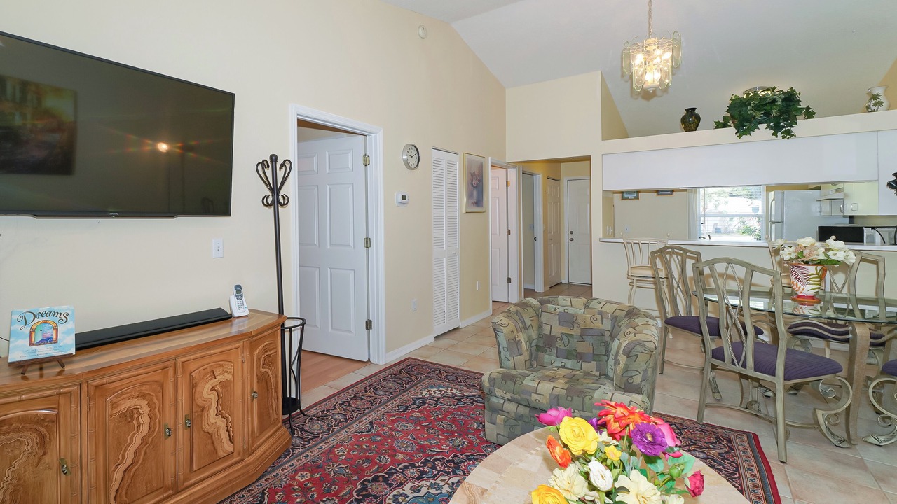 Photo of Livingroom in Park East