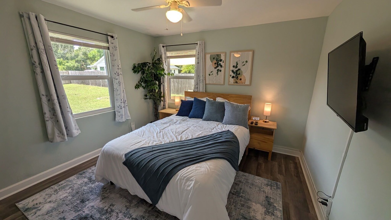 Photo of Bedroom in Plantation Estates