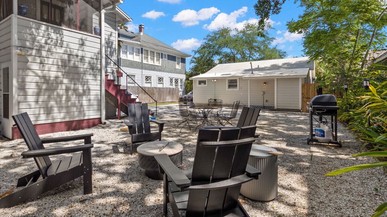 Photo of Patio Balcony in Historic Hyde Park North
