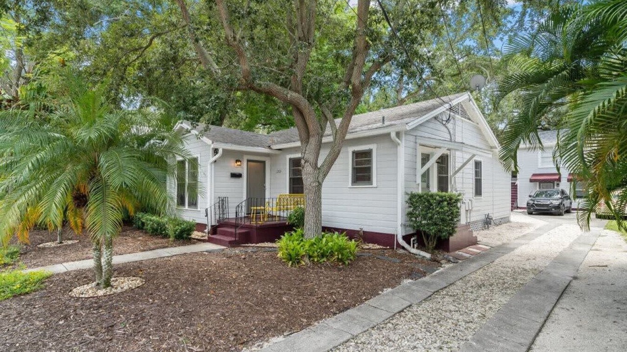 Photo of Outdoor in Historic Hyde Park North