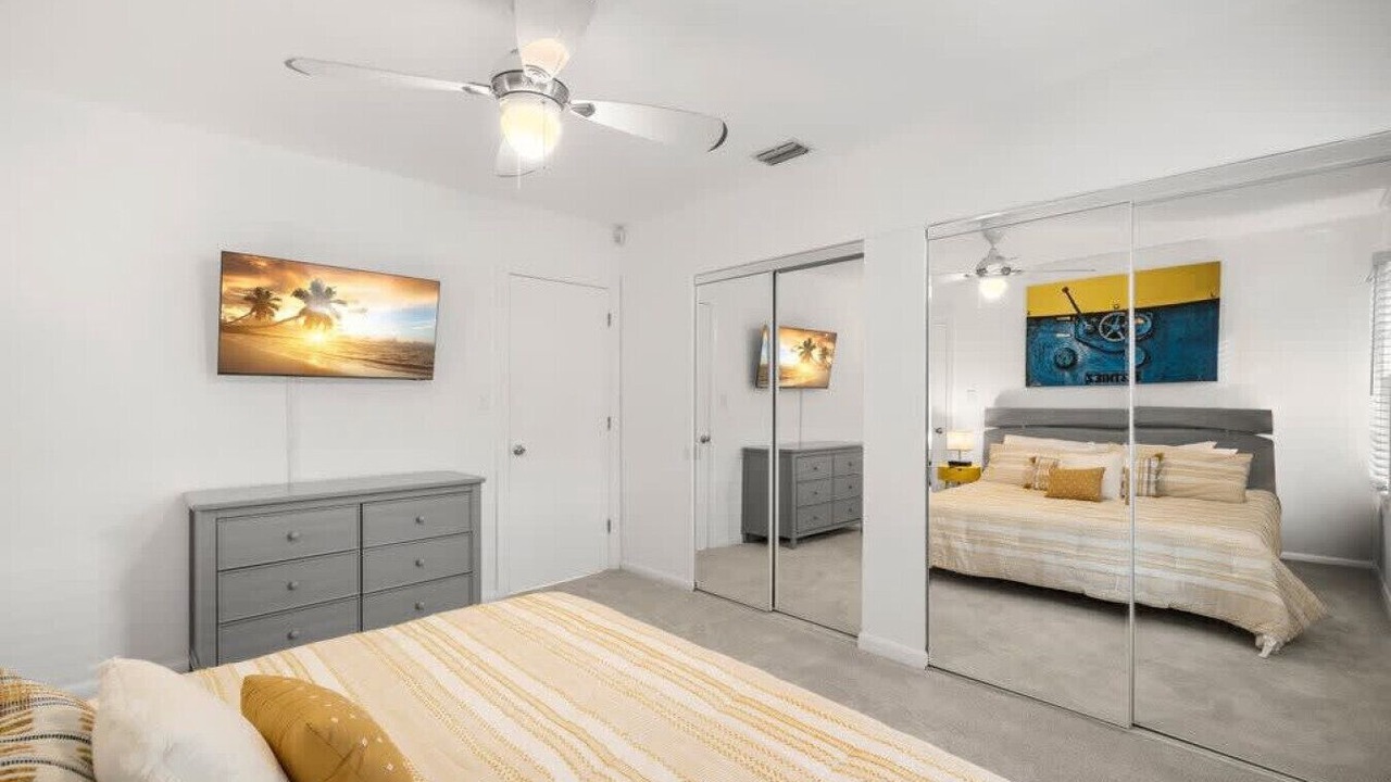 Photo of Bedroom in Historic Hyde Park North