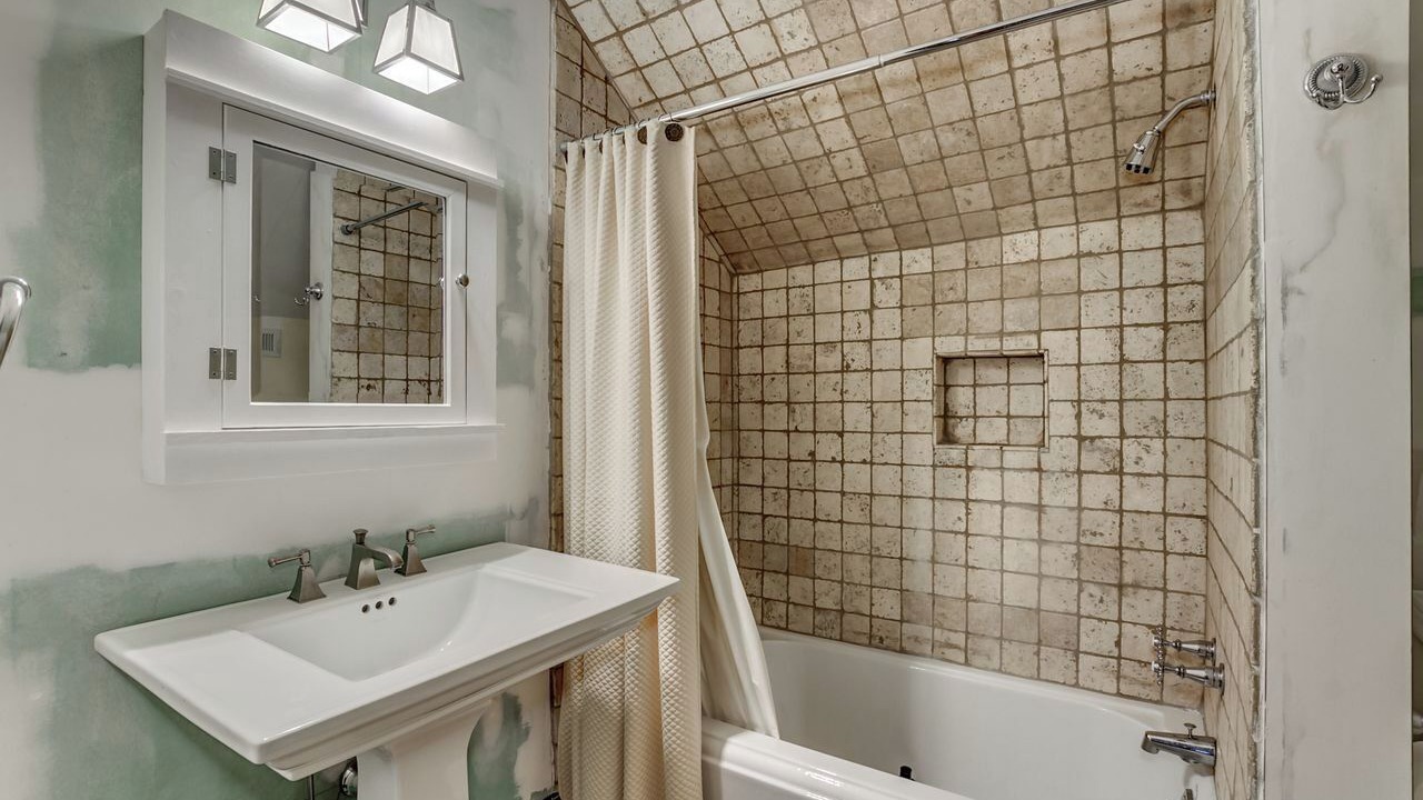 Photo of Bathroom in Druid City
