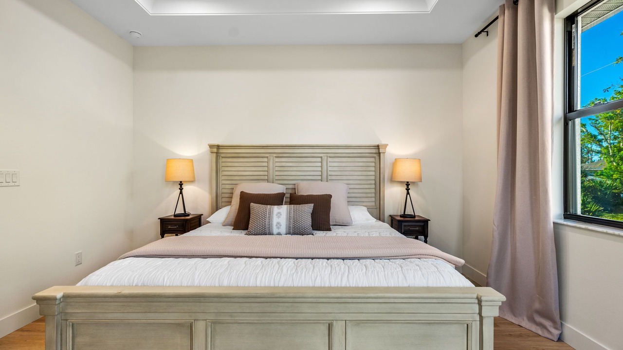 Photo of Bedroom in Gulf Cove