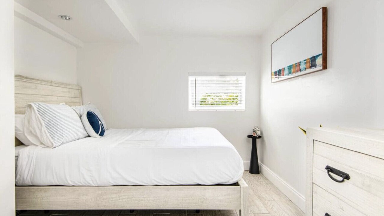 Photo of Bedroom in Historic Hyde Park North