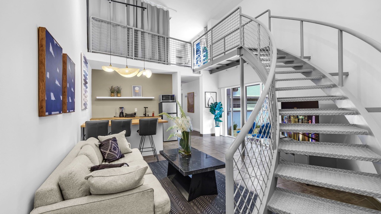 Photo of Livingroom in Coral Terrace