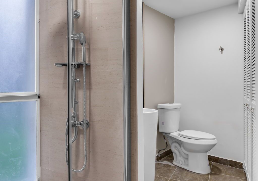 Photo of Bathroom in Coral Terrace