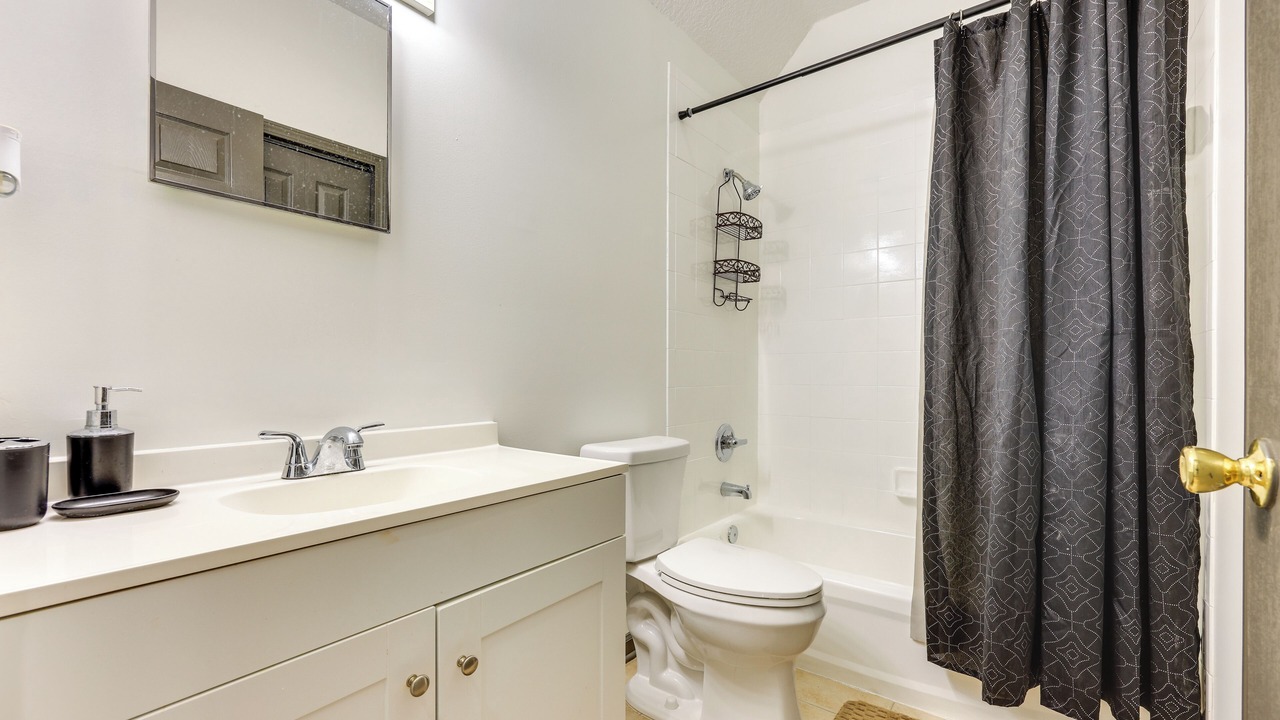 Photo of Bathroom in Riverview