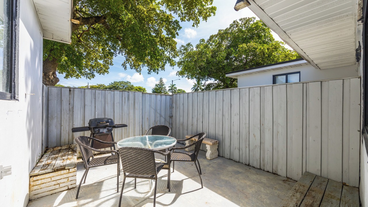 Photo of Outdoor in Royal Poinciana