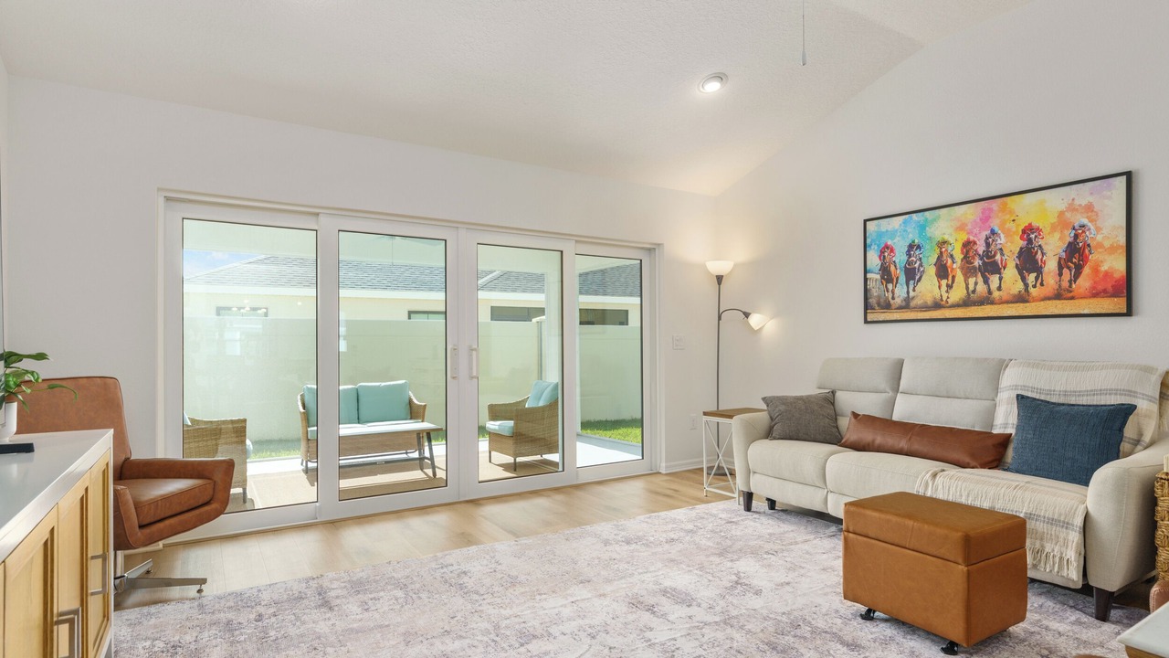 Photo of Livingroom in Sumter County