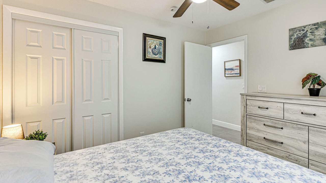 Photo of Bedroom in Seffner Community Alliance