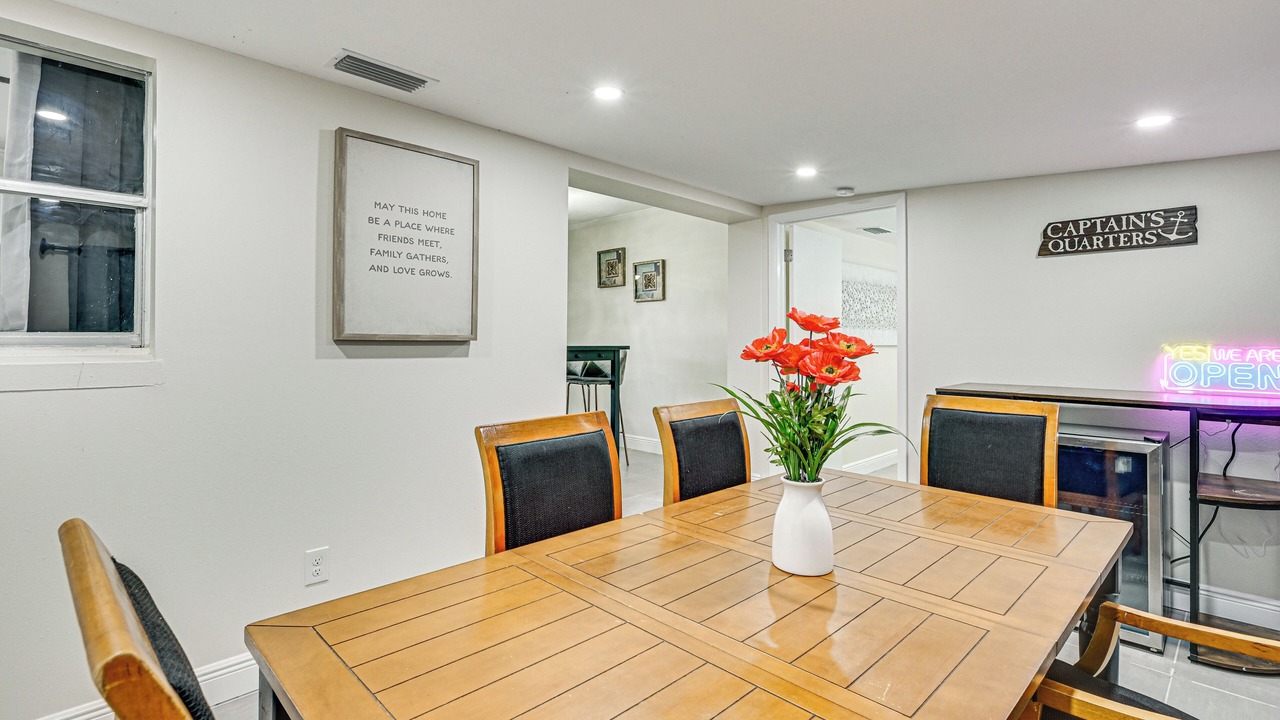 Photo of Livingroom in Seffner Community Alliance