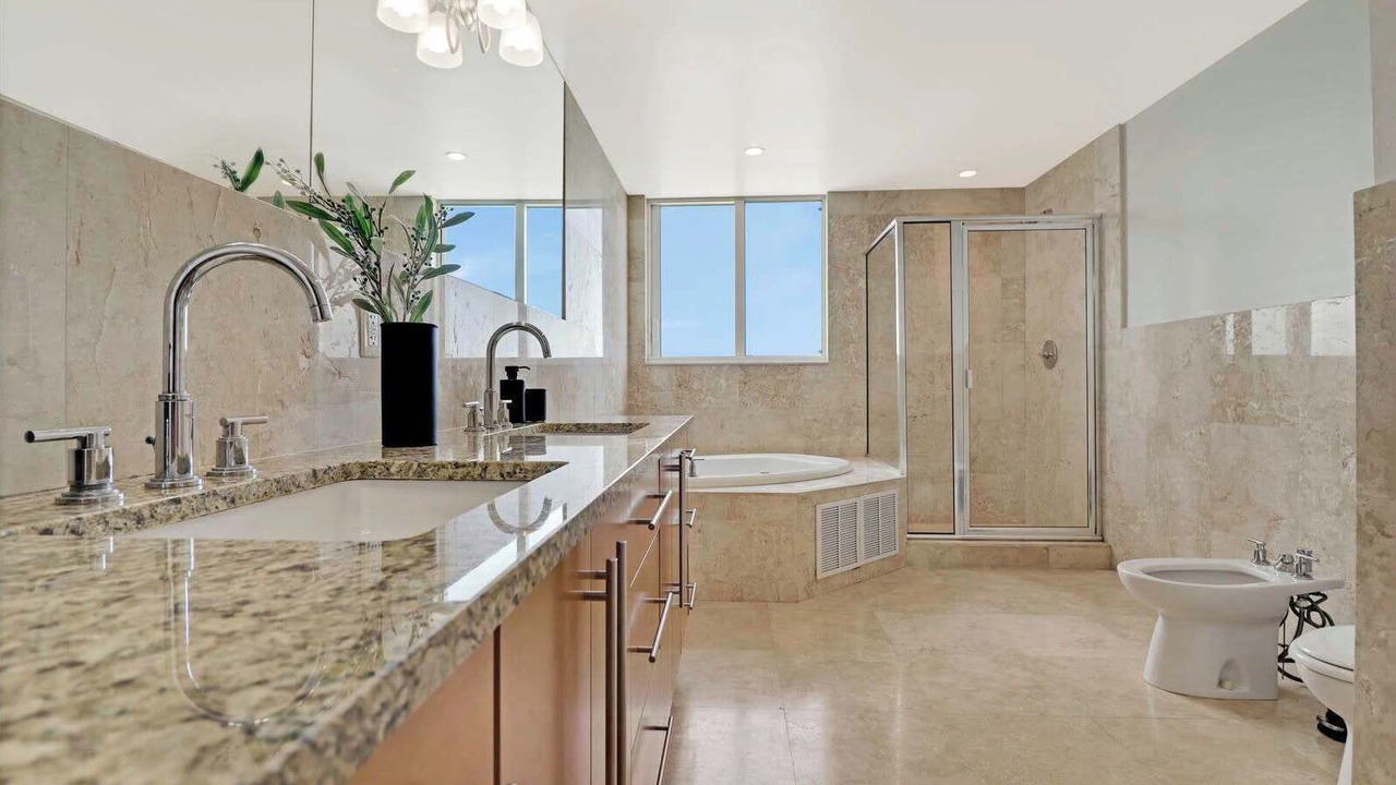 Photo of Bathroom in North Bay Village