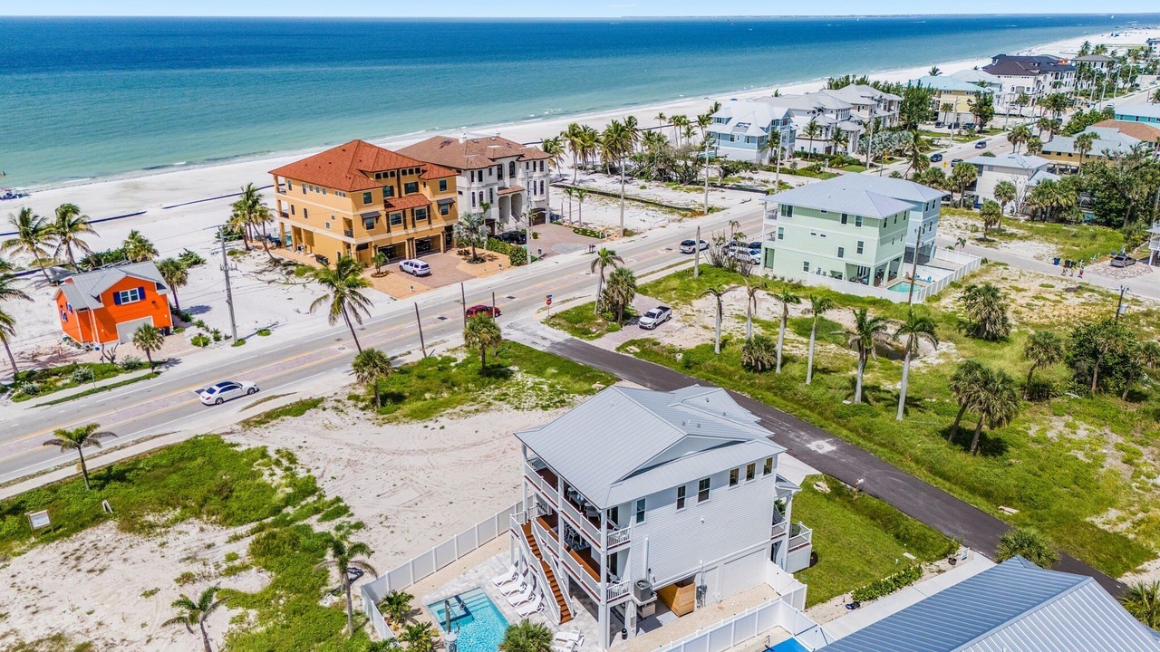 Photo of Outdoor in Mid Island