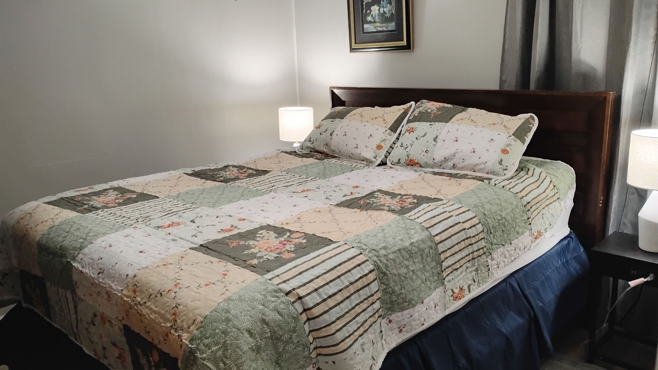 Photo of Bedroom in Blountstown