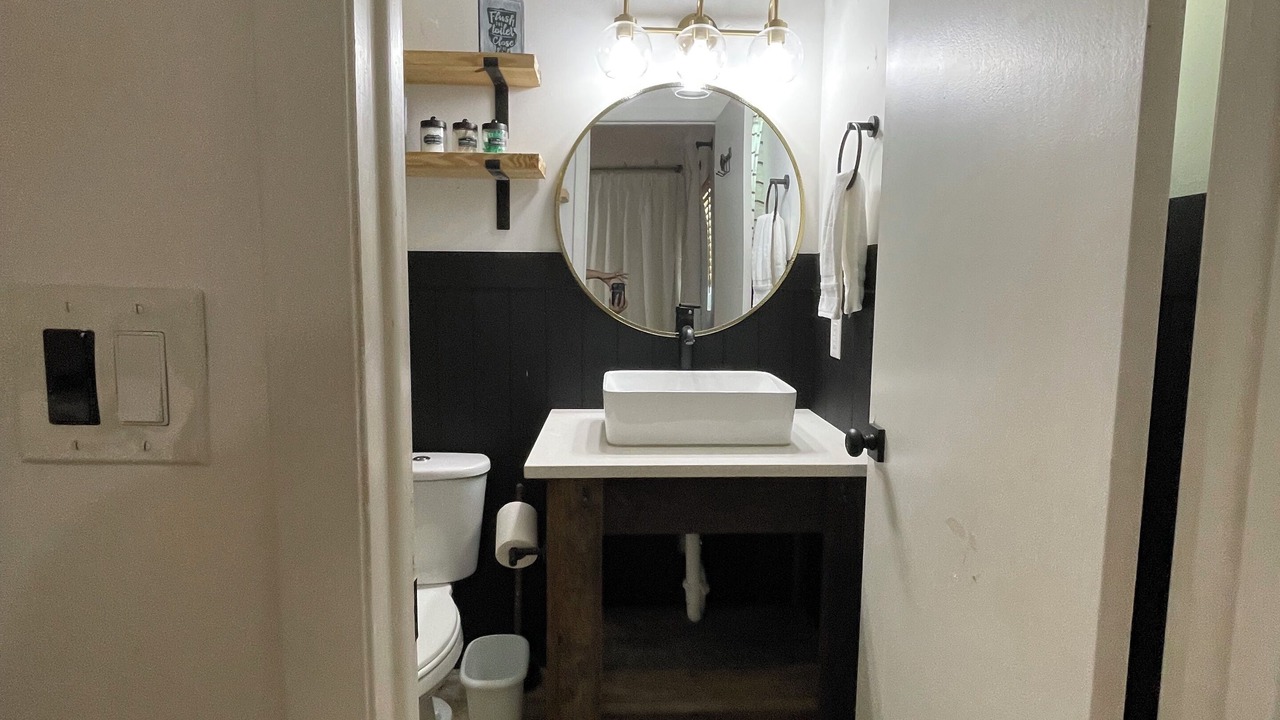 Photo of Bathroom in Palm Harbor