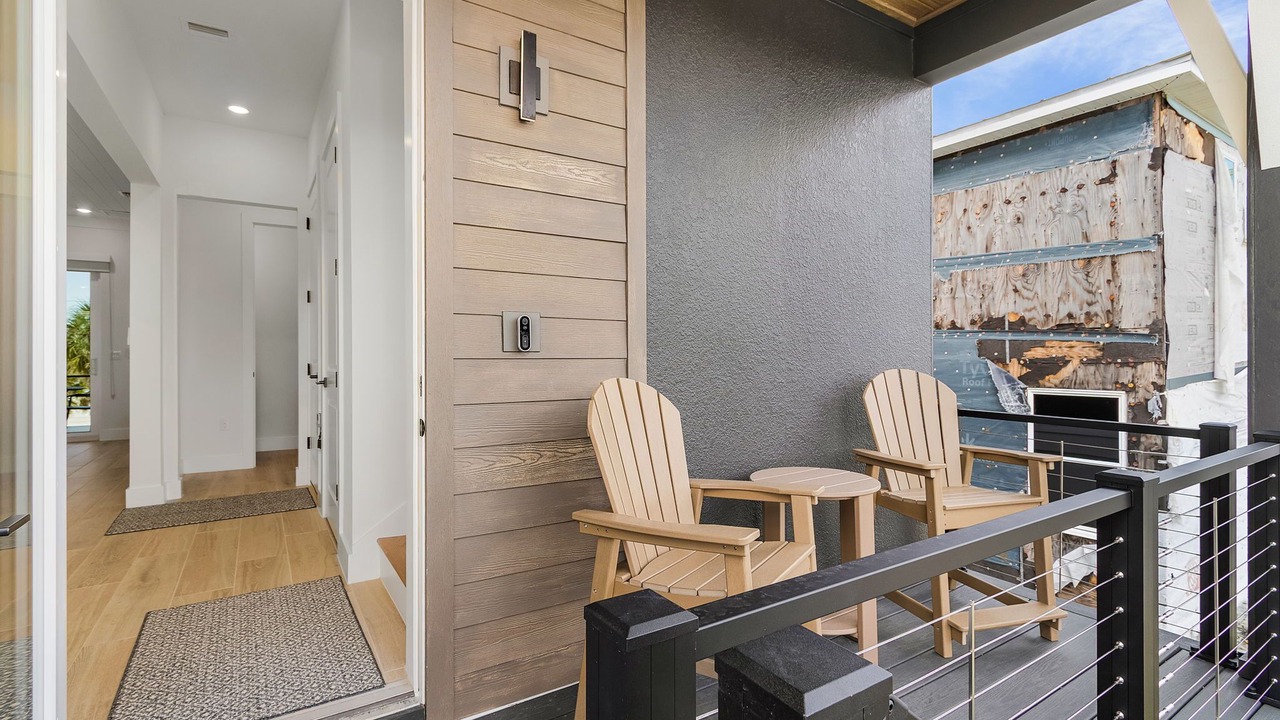 Photo of Patio Balcony in Mid Island