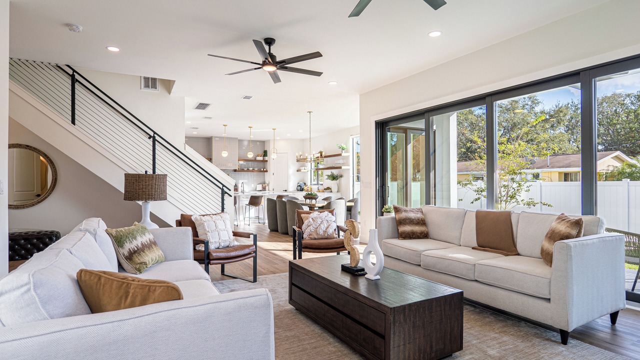 Photo of Livingroom in Port Tampa City
