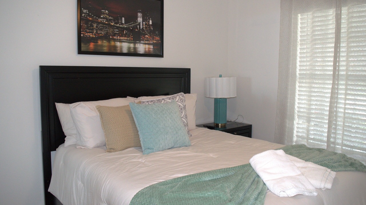 Photo of Bedroom in Tropic Palms