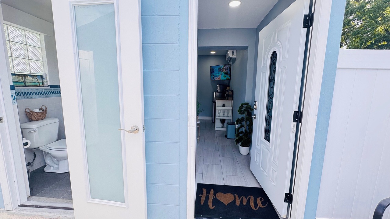 Photo of Bathroom in Egypt Lake-Leto