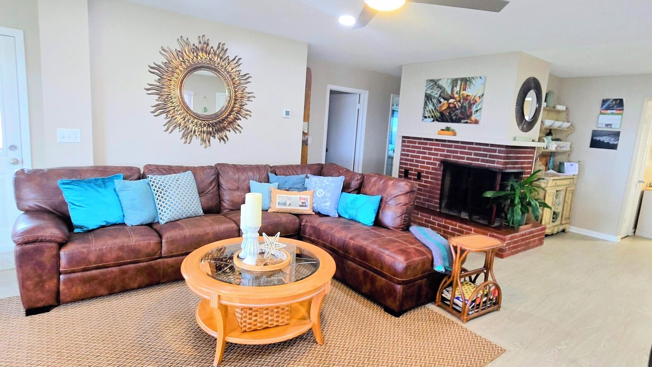 Photo of Livingroom in Winter Haven