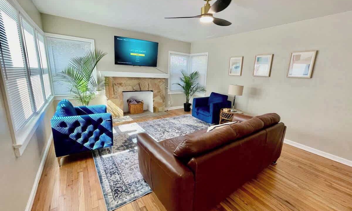 Photo of Livingroom in Dixieland