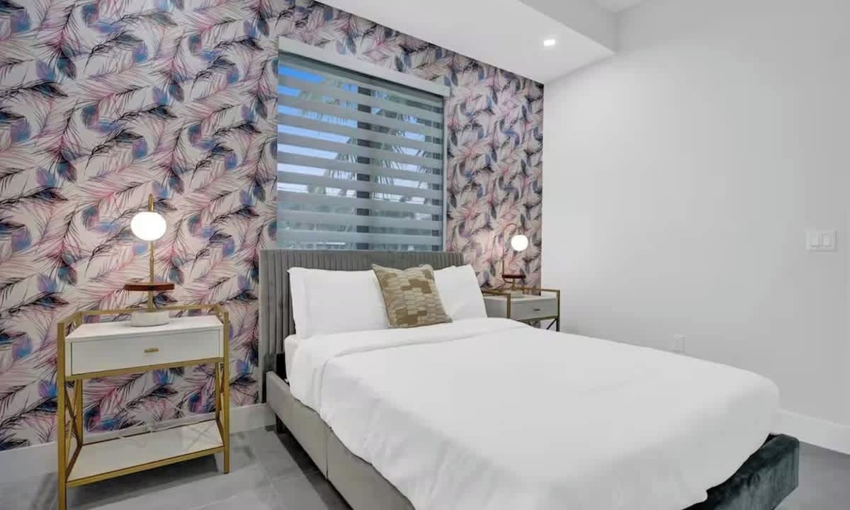 Photo of Bedroom in Sunset