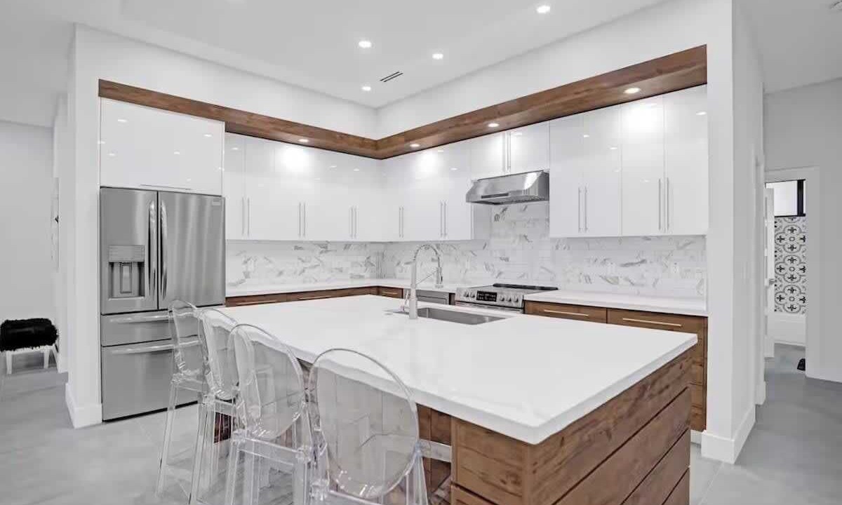 Photo of Kitchen in Sunset