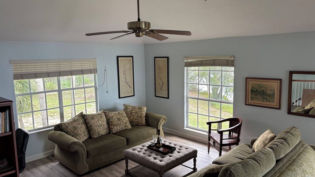 Photo of Livingroom in Sebastian