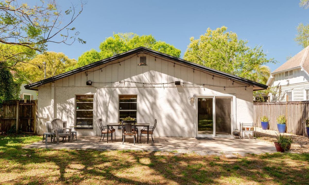 Photo of Outdoor in Seminole Heights