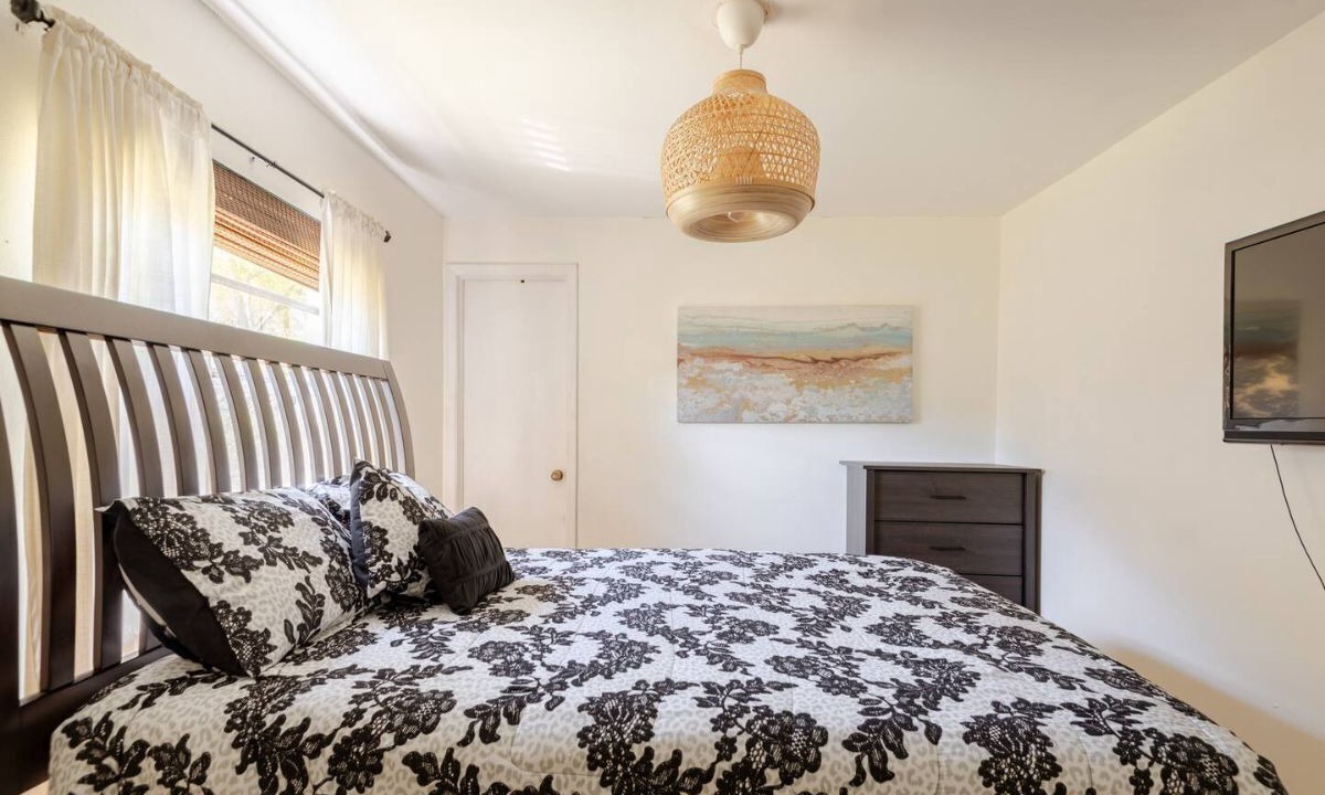 Photo of Bedroom in Seminole Heights