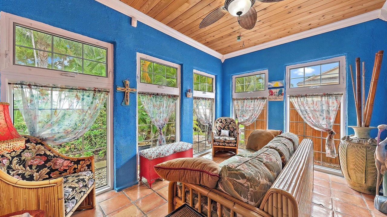 Photo of Livingroom in Sunshine Park