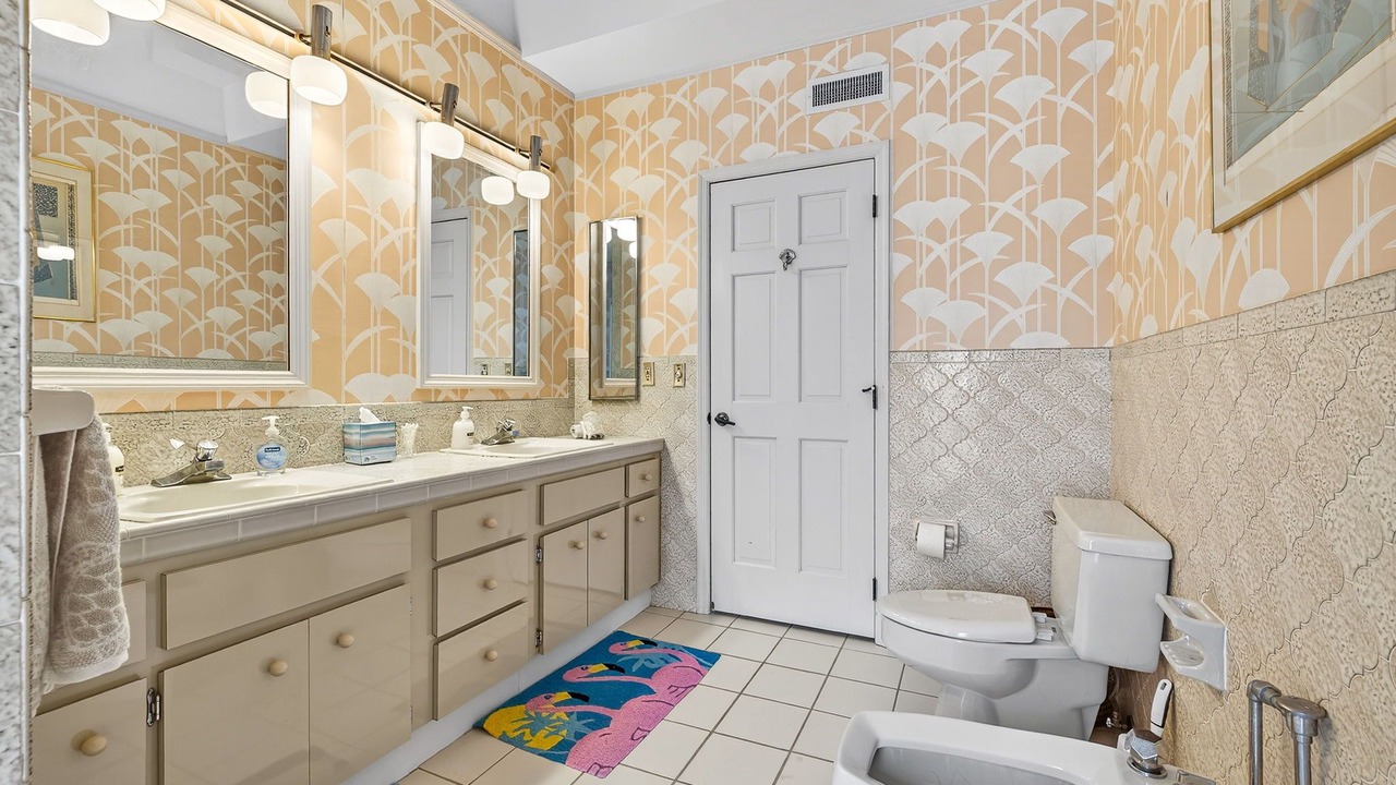 Photo of Bathroom in Redington Beach