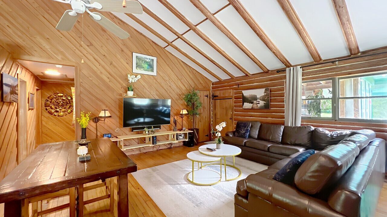 Photo of Bedroom in High Springs