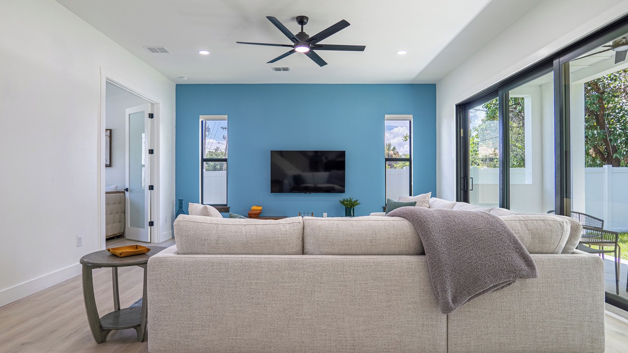 Photo of Livingroom in Port Tampa City