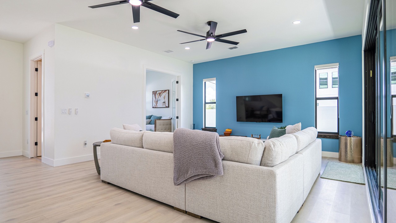 Photo of Livingroom in Port Tampa City