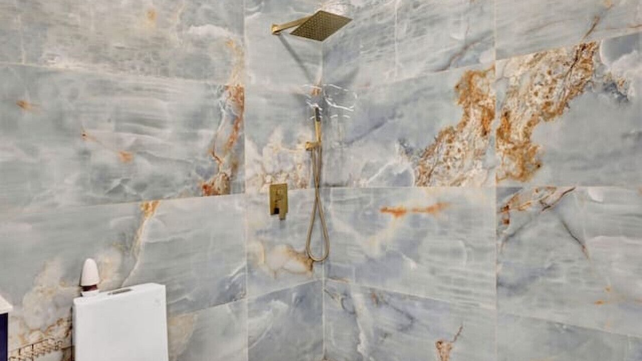 Photo of Bathroom in River Oaks