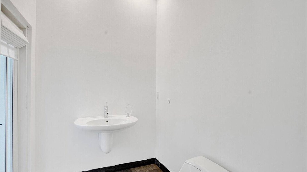 Photo of Bathroom in River Oaks