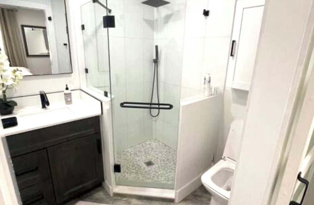 Photo of Bathroom in Howey-in-the-Hills