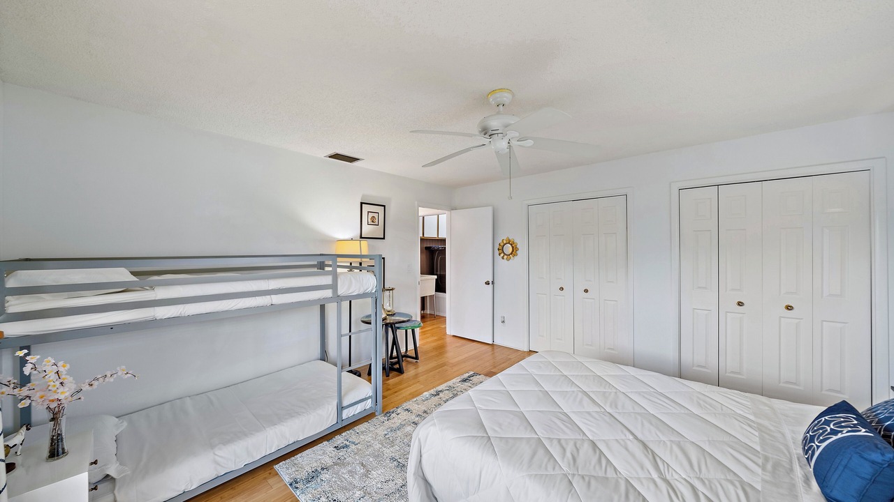 Photo of Bedroom in Braden River